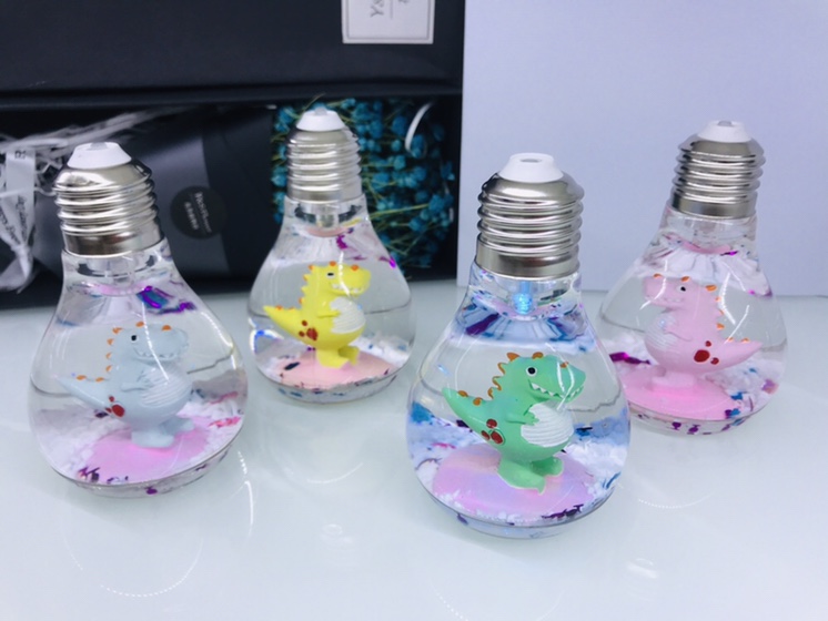 Lightbulb cute dragon thumbnail