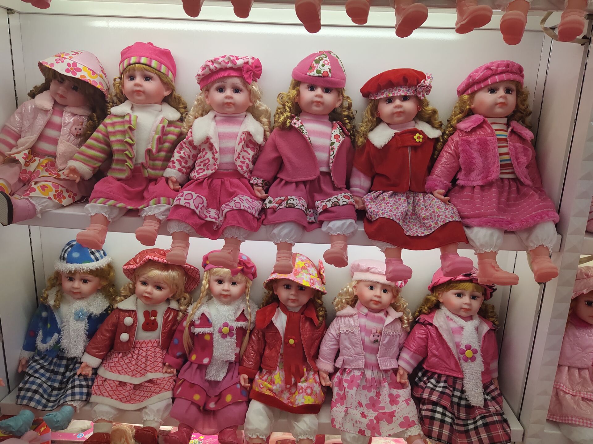 Hongsheng Toy Factory describe pic - 1