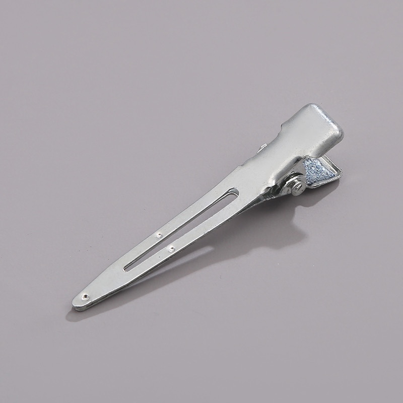 Pointed flat thumbnail