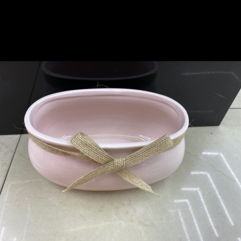 Oval-shaped flower POTS with grey and blue powder made of hemp rope are sold in bulk by the box Specification image