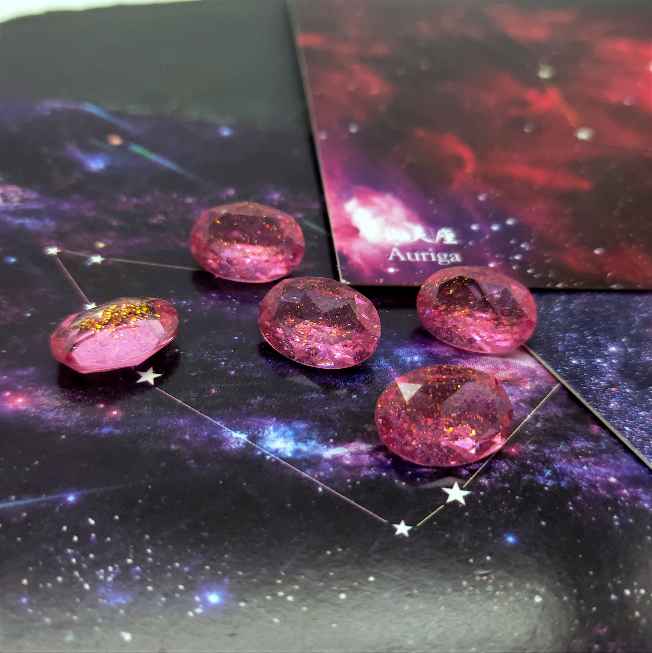 Best-selling oval-shaped iridescent resin diamond tip and bottom diamond 10*14mm Korean version handmade diy jewelry accessory creative necklace undefined