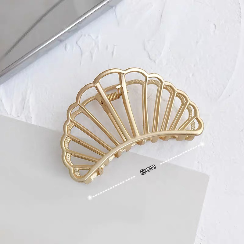 Metal hair grab shark hair clip Large bath hair grab elegant temperament hair clip Korean back head headdress woman