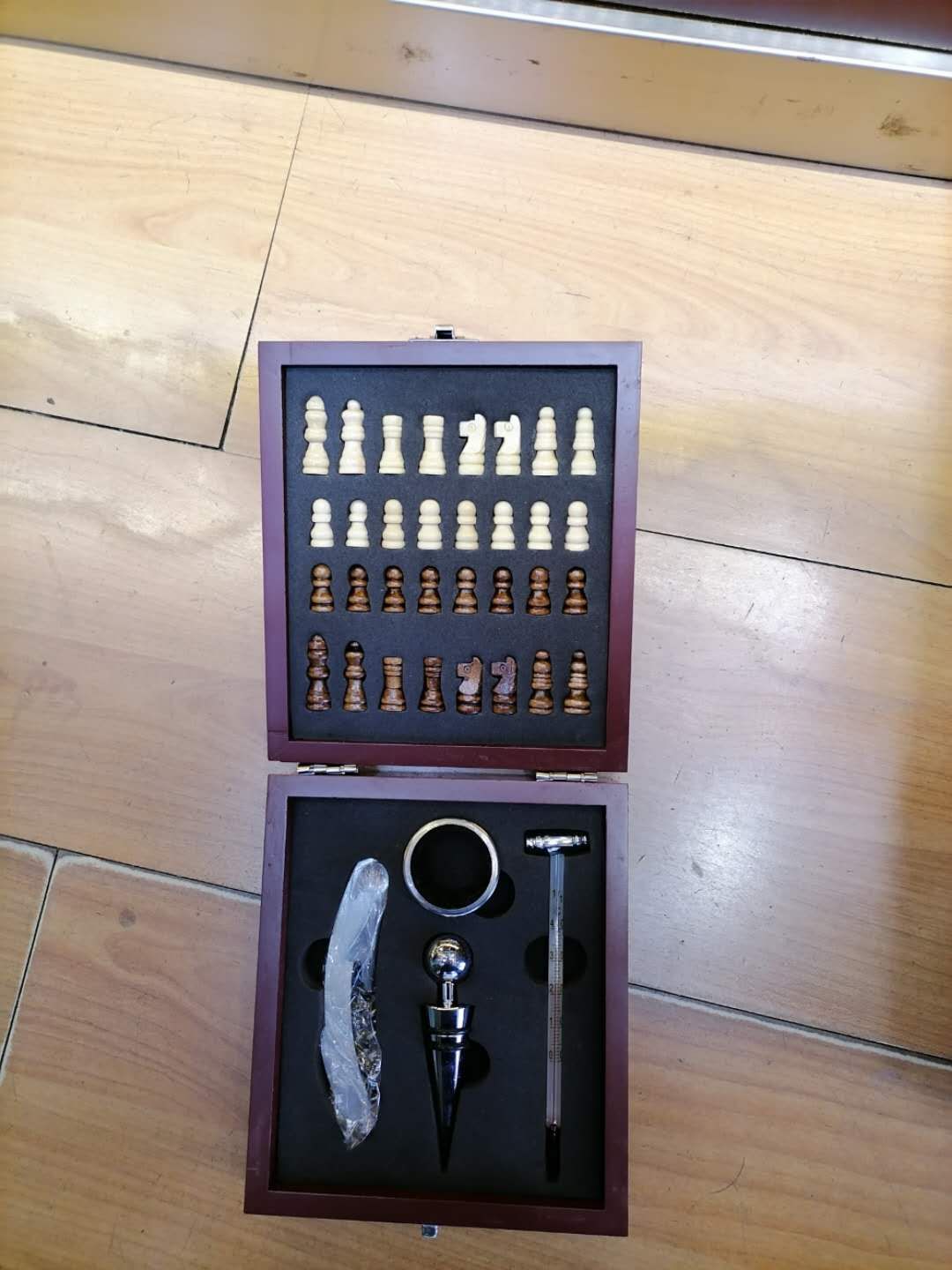 木头国际象棋配件盒子套装