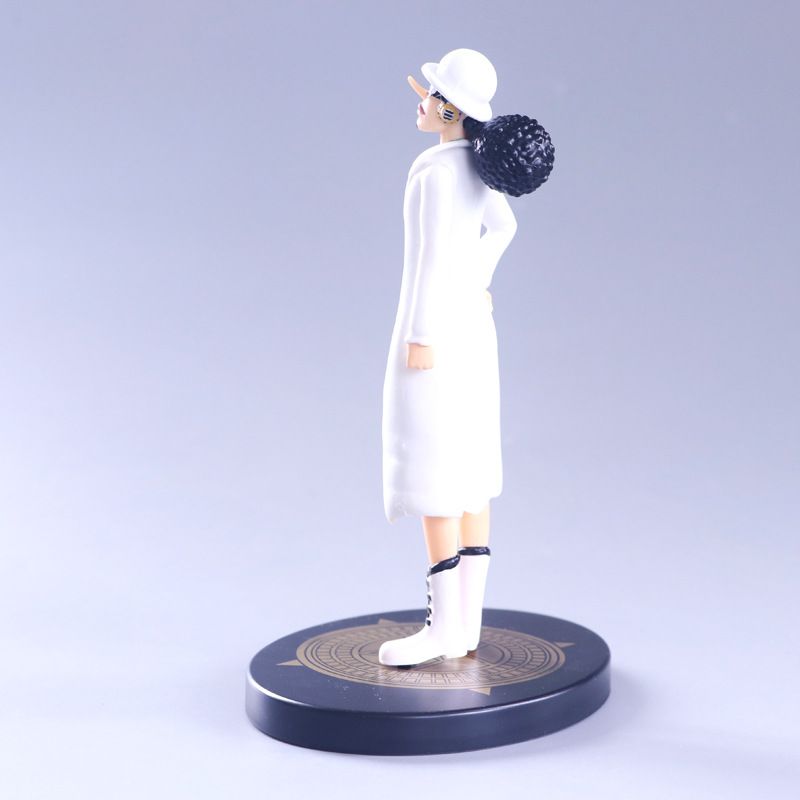 One Piece figurine New GOLD Movie Gold White Usopp Single Color Box set Specification image