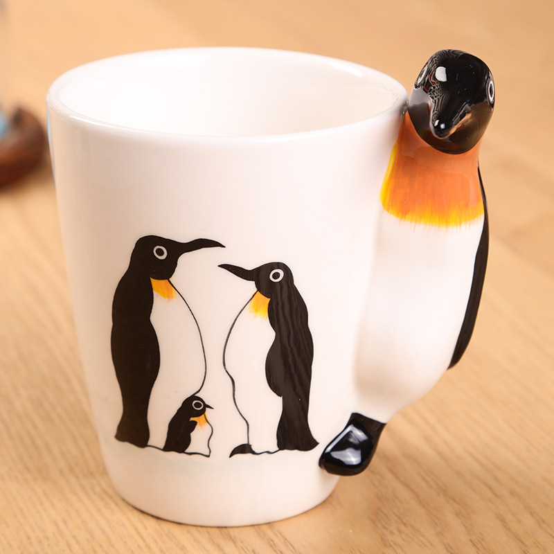 Customized wholesale of 3D stereoscopic painted mugs, cartoon Marine animal water cups, coffee cups and ceramic cups Application Scenario