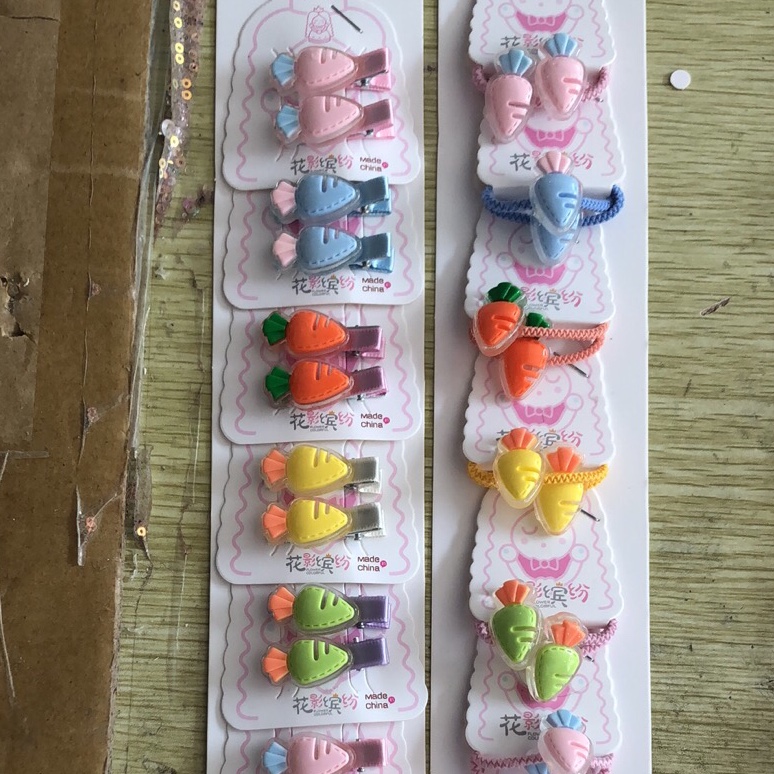 Children's hair accessories 1 thumbnail