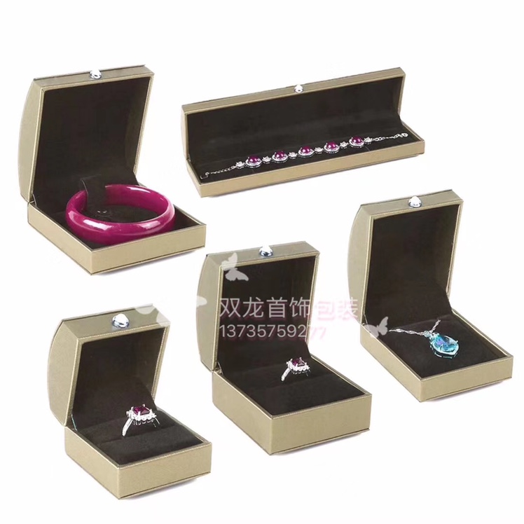 Jewelry boxes, packaging boxes, gift boxes Application Scenario
