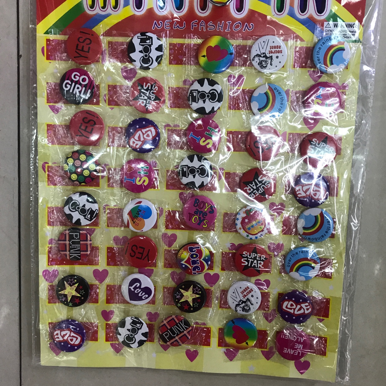 3cm English series badge 40PCS thumbnail