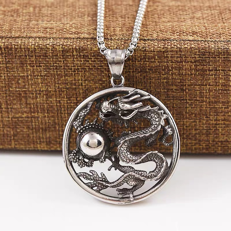 Retro Chinese dragon head titanium steel pendant necklace, a stylish and trendy punk accessory for men