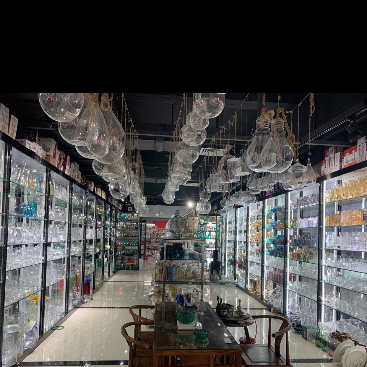 Haiyu glass craftsmanship describe pic - 1