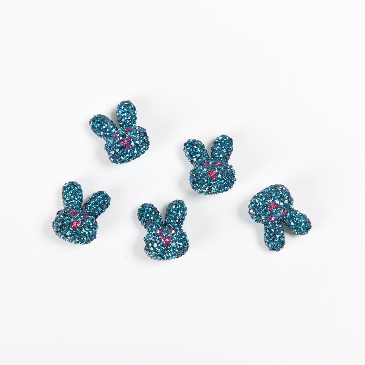 Creativity in pottery clay. Big hole creative accessory little rabbit. Item Picture