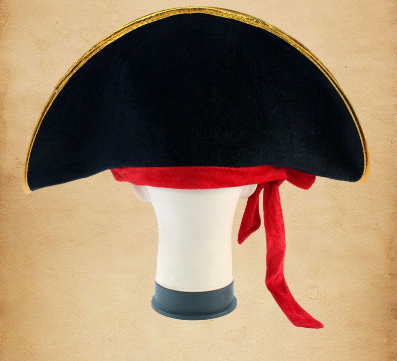 Halloween decorations include red string pirate hats, Caribbean pirate captain hats, and Morgan captain pirate hats Specification image