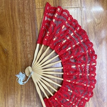 Manual marriage fan