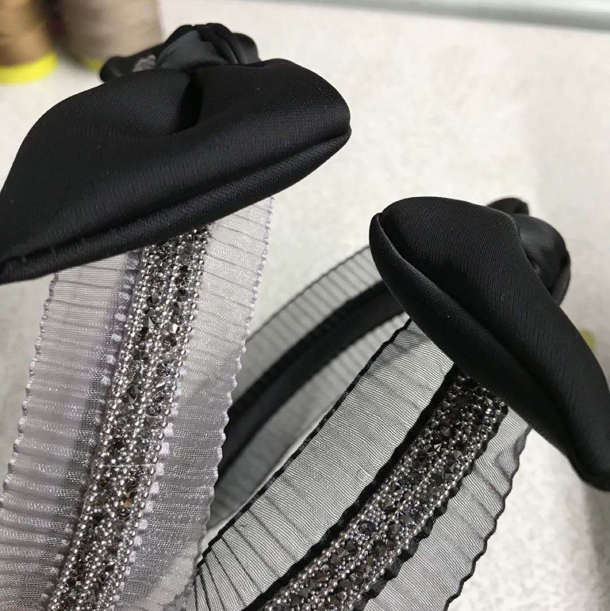 South Korea east gate hair ACTS the role of French noble Organza temperament hair band elegant Hepburn limelight band joker pressure hair band thumbnail