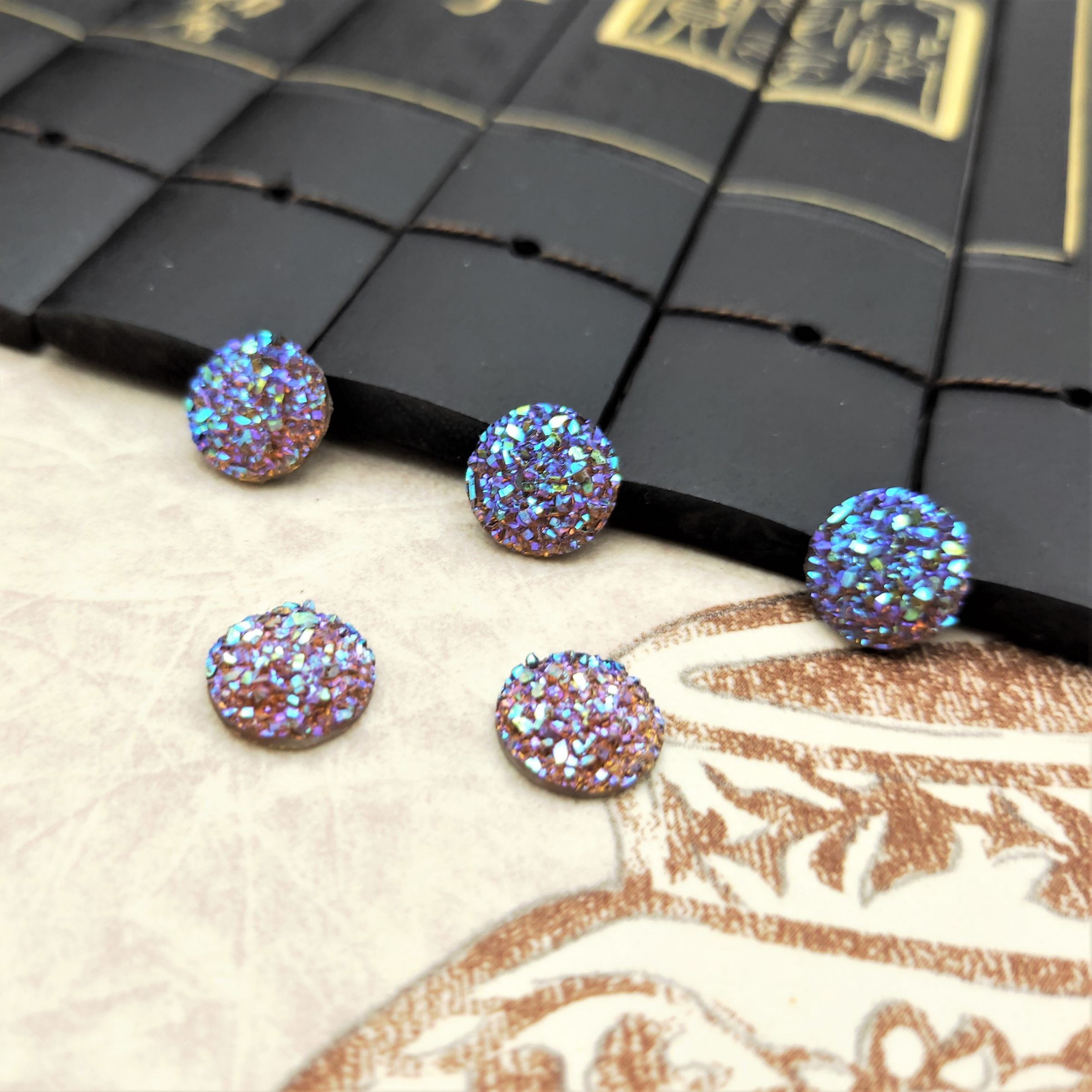 New 10mm round resin starry diamond mineral surface patch concave-convex stud necklace diy accessory undefined