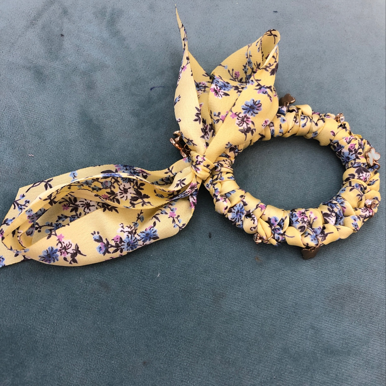Floral Fresh Scrunchie details Picture
