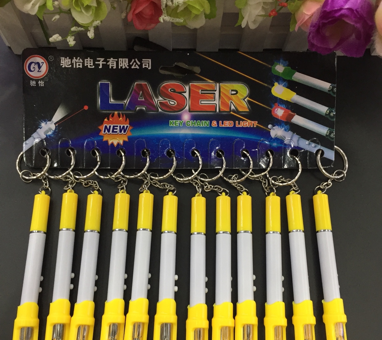 CY-18872-2
机器人多功能激光灯隐形笔详情图7