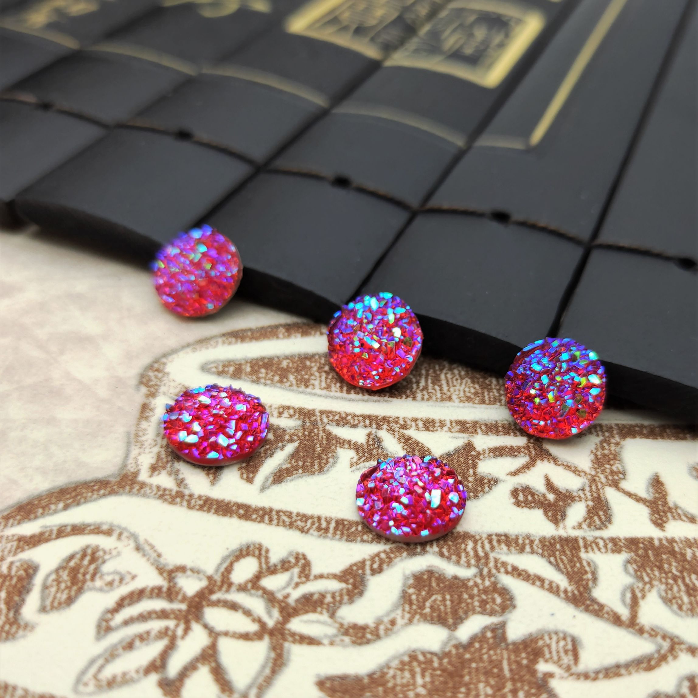 New 10mm round resin starry diamond mineral surface patch concave-convex stud necklace diy accessory undefined