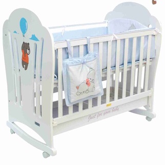 TM706 Solid wood baby bed, European pine wood eco-friendly paint children's bed, white export multi-functional baby bed