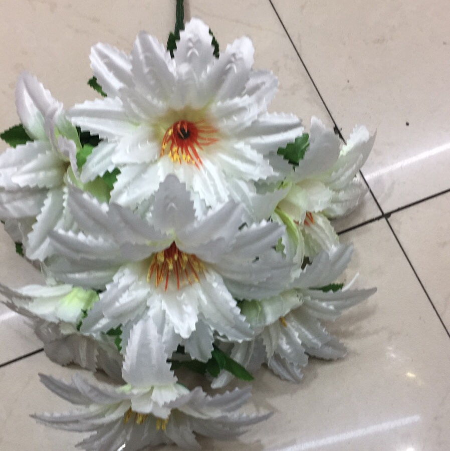 9 Head Short Double Fresh Orchid