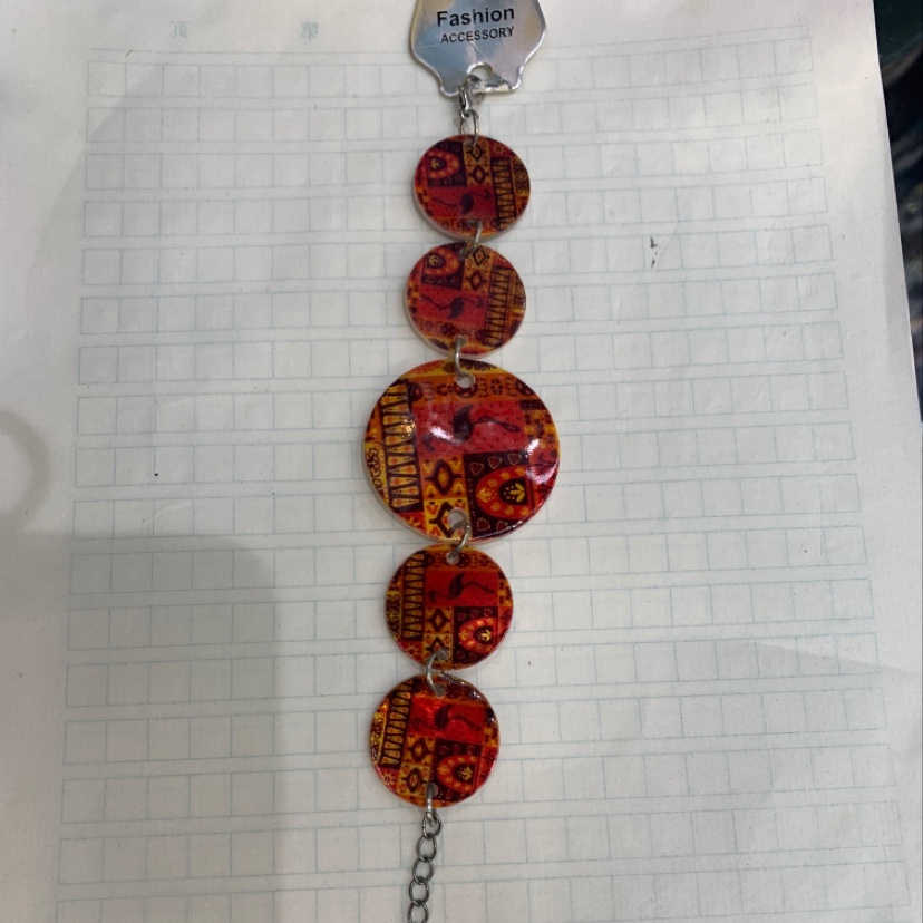 Shell bracelet thumbnail