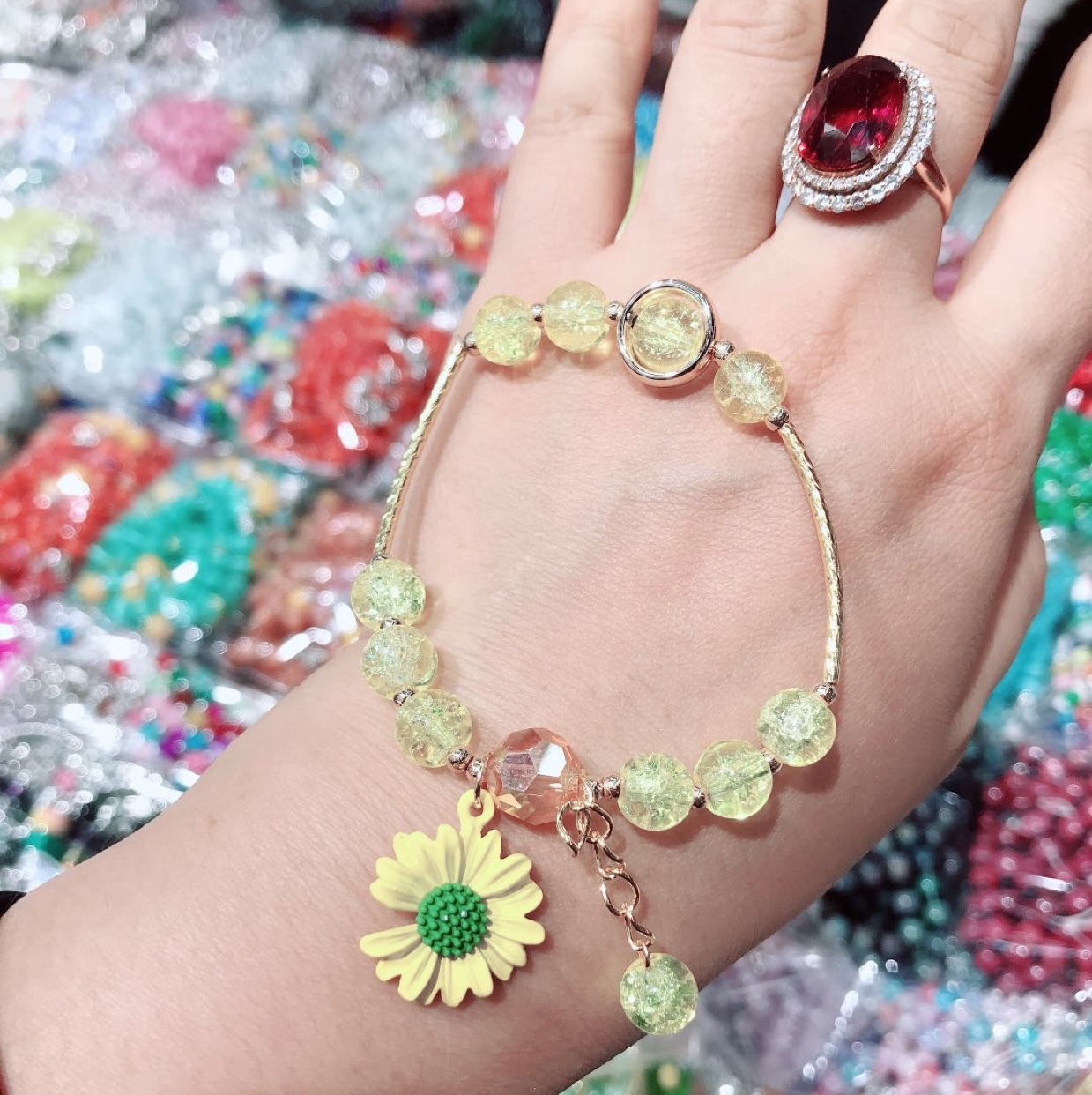 Daisy bracelet tube yellow, fashionable and versatile, fresh and elegant Hongtao accessory - 030 details Picture