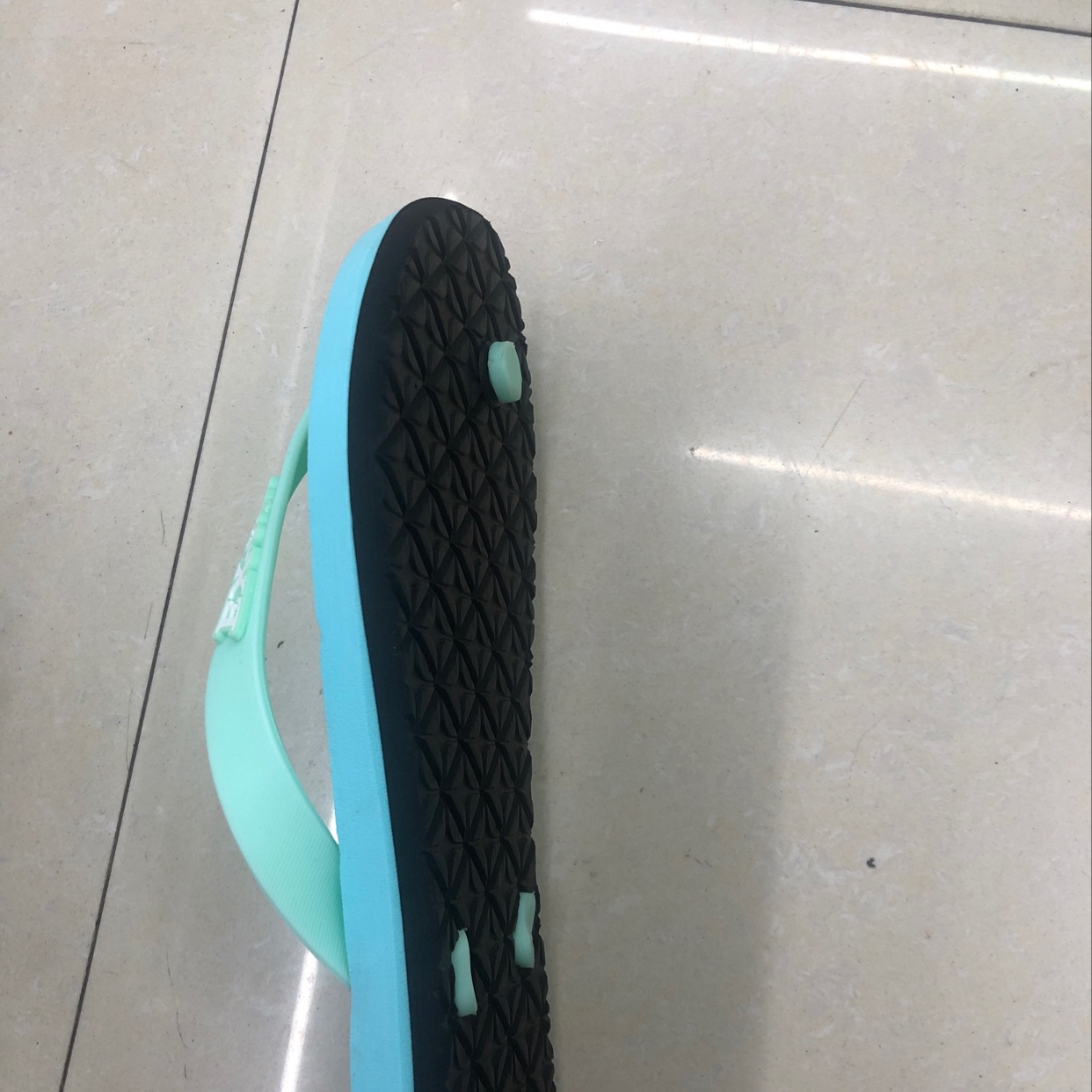 Flip-Flops details Picture