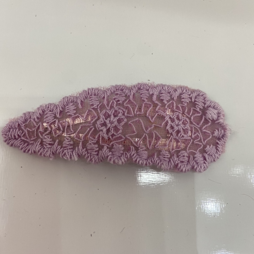 Lace drip hairpin thumbnail