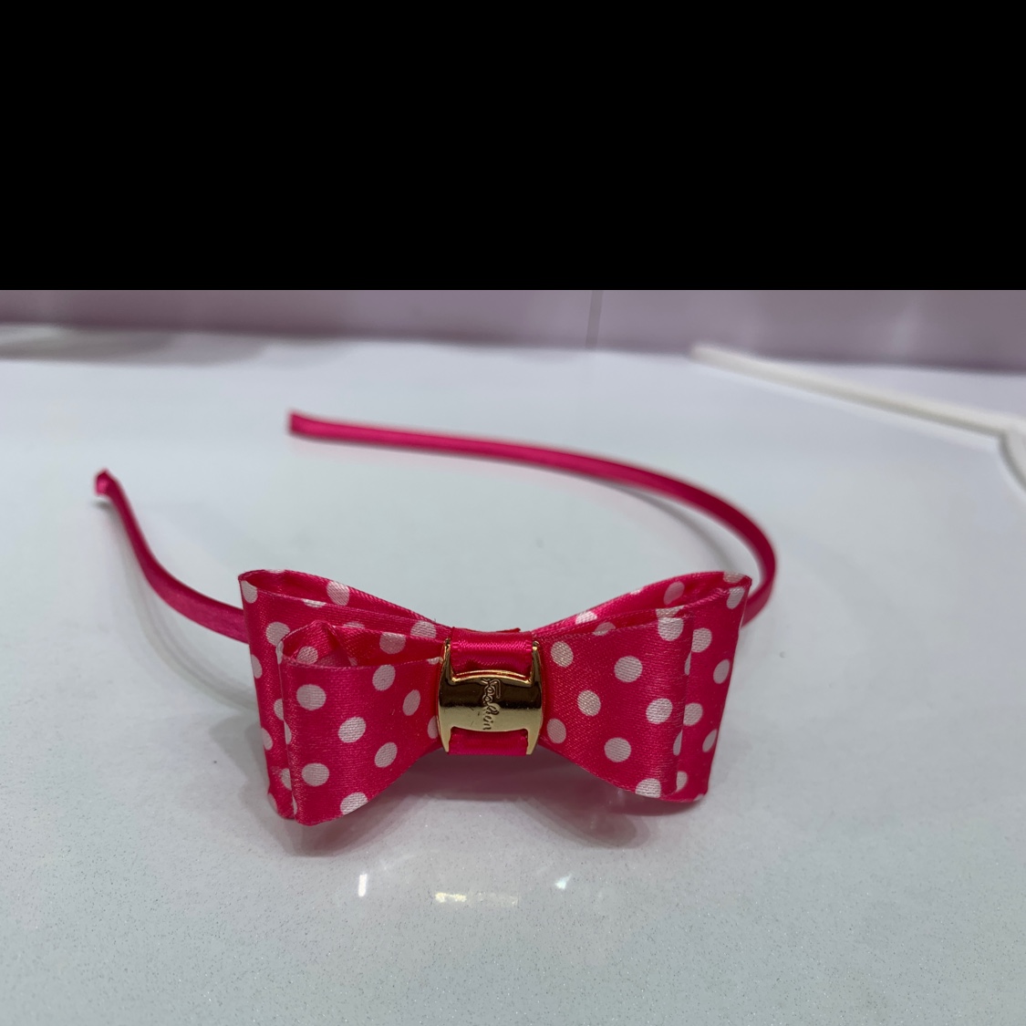 Double bow tie thumbnail
