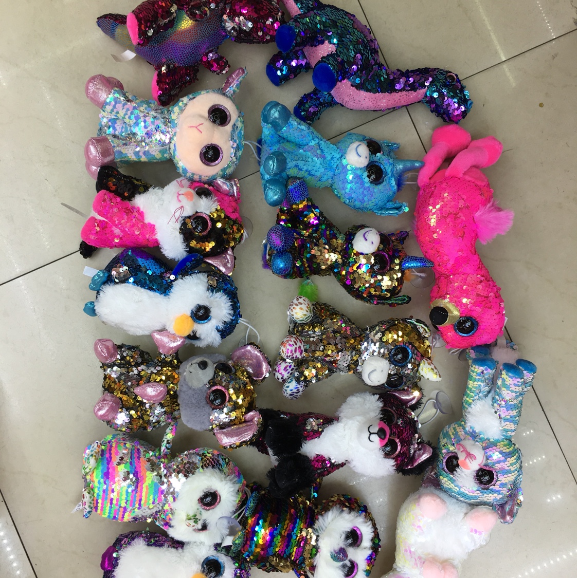 Plush toy figurines, dolls, sequined series - excellent gifts
