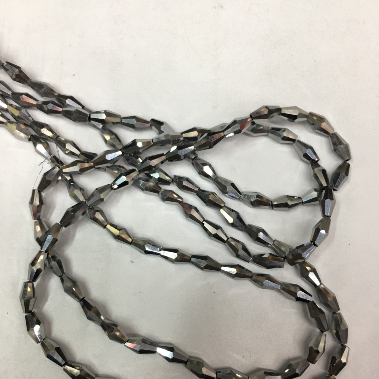 4x8 long pointed beads thumbnail