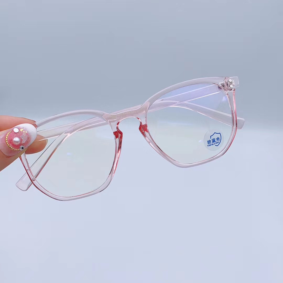 Model TR8545, ultra-clear TR material, popular polygonal frame, anti-blue light goggles Application Scenario