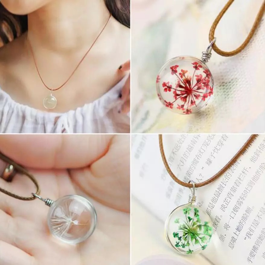 Dried flower necklace thumbnail