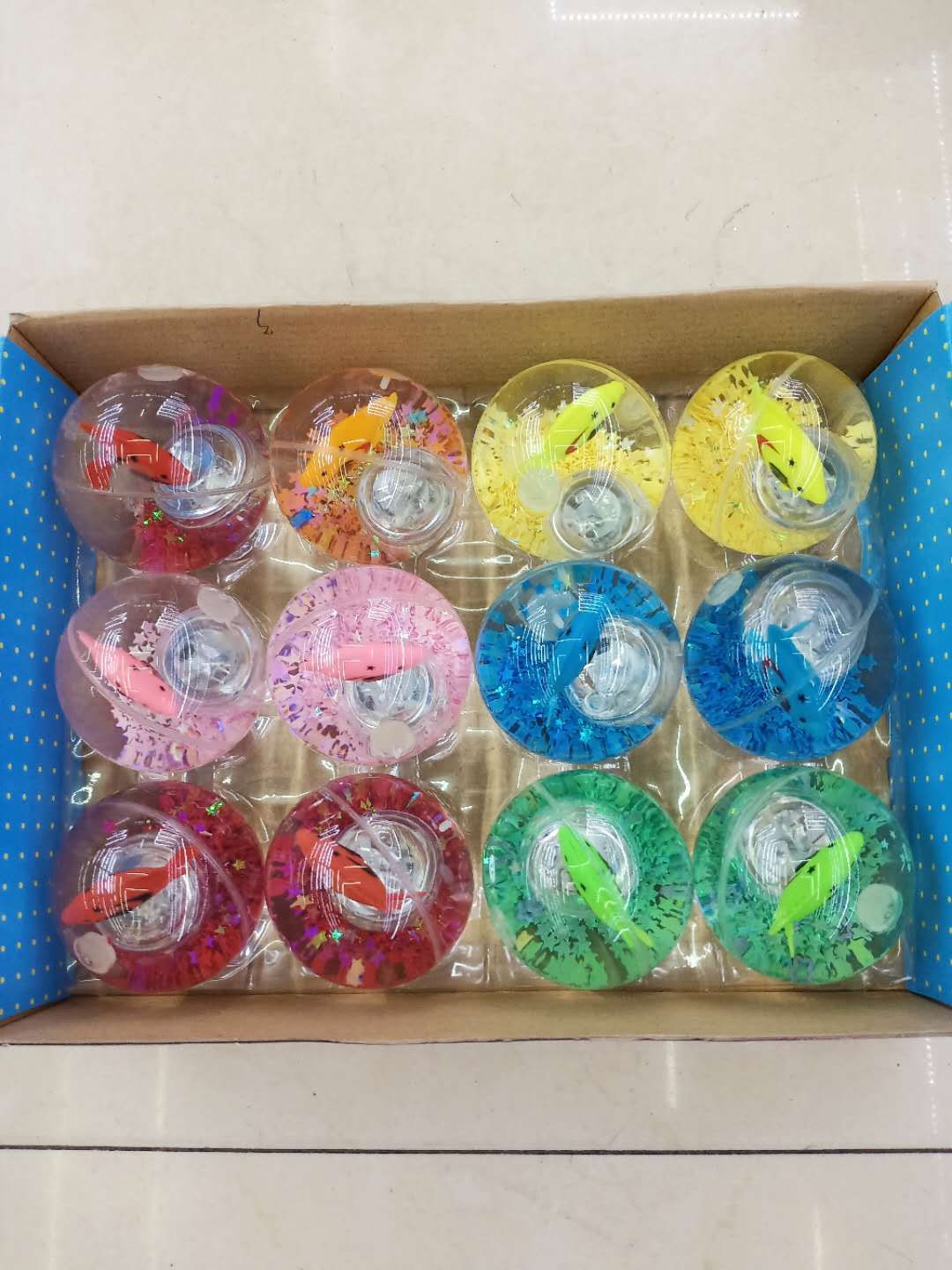 6-5 أضواء الوجه المبتسم كرة ماء Item Picture