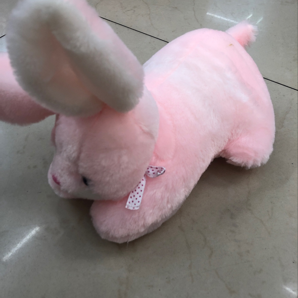 Plush rabbit details Picture