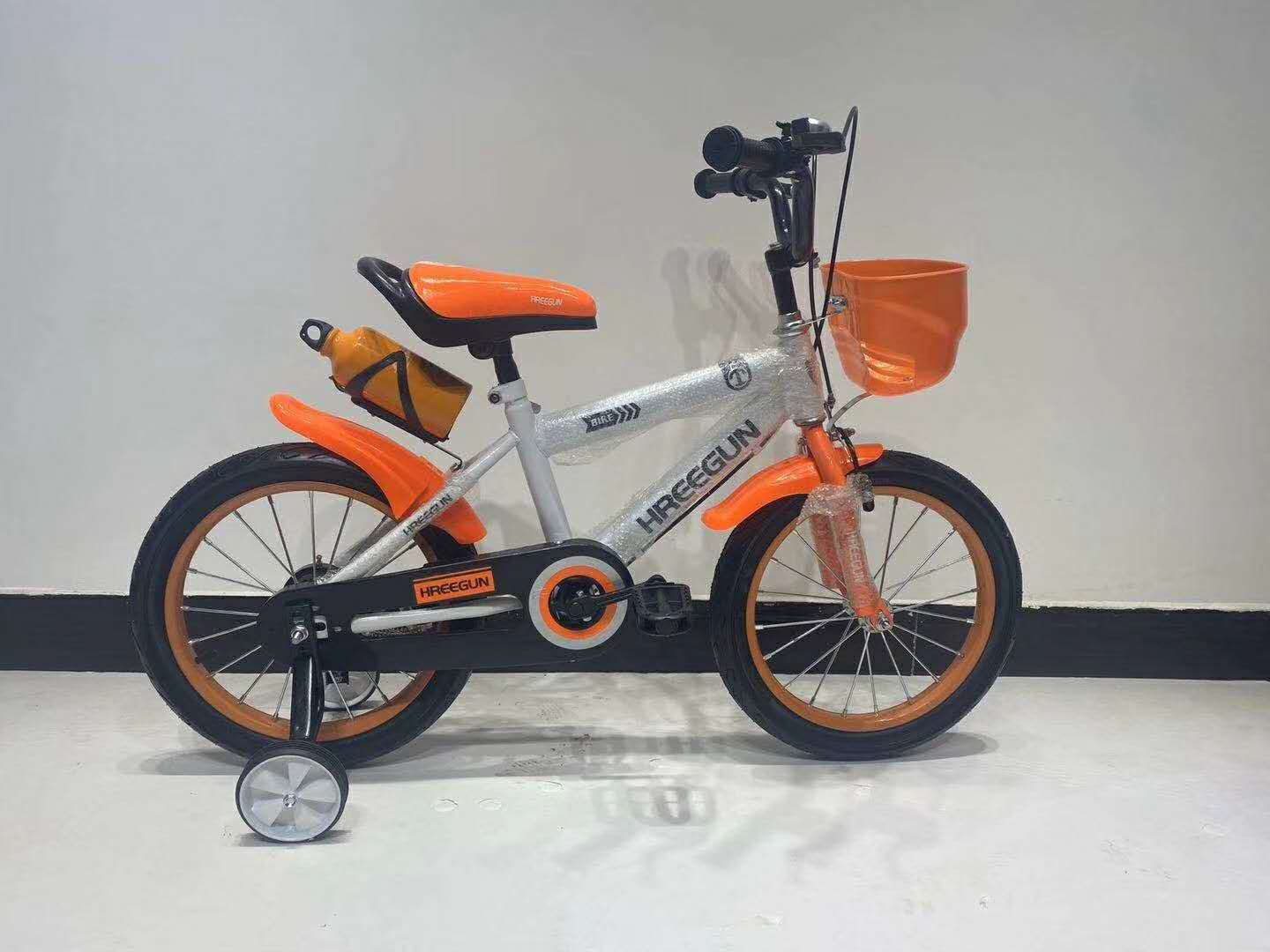 16/20 "bicycle buggy for boys and girls with canteen and basket