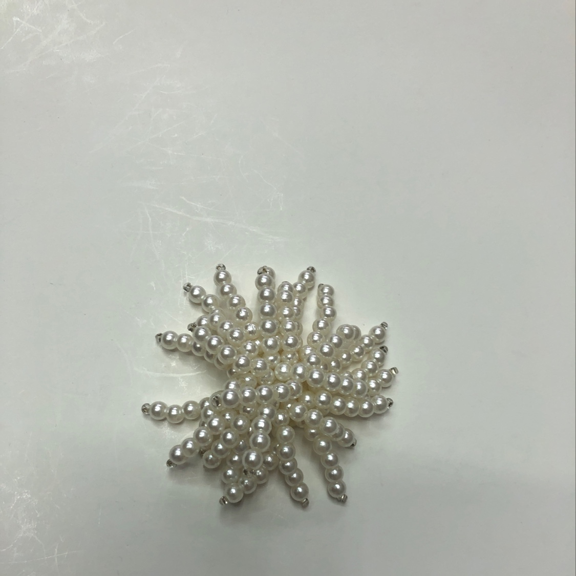 新款网红手工珍珠花类配件 可做胸花 鞋花等