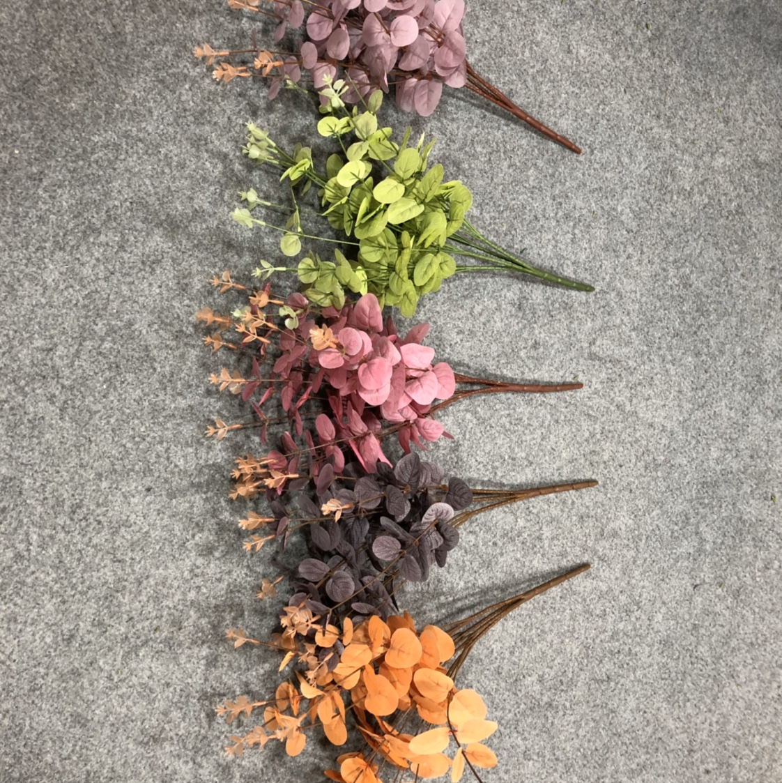 Artificial eucalyptus, plastic eucalyptus, artificial eucalyptus, artificial flowers, artificial flowers, wedding eucalyptus decoration Application Scenario