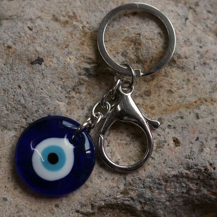Blue eye keychain, glass handcrafted pendant, evil eye jewelry. We accept foreign trade orders but do not sell undefined