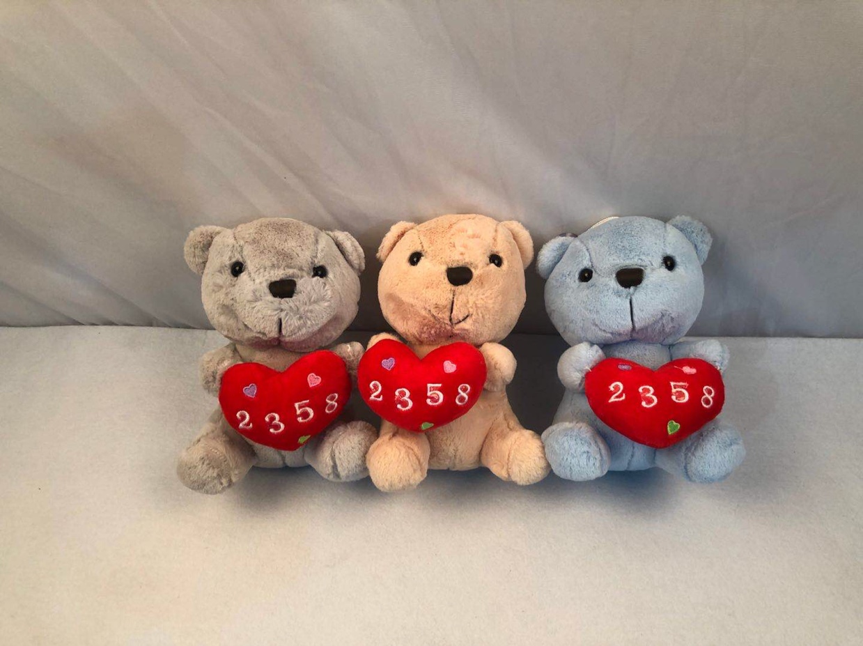 2358 heart bear thumbnail