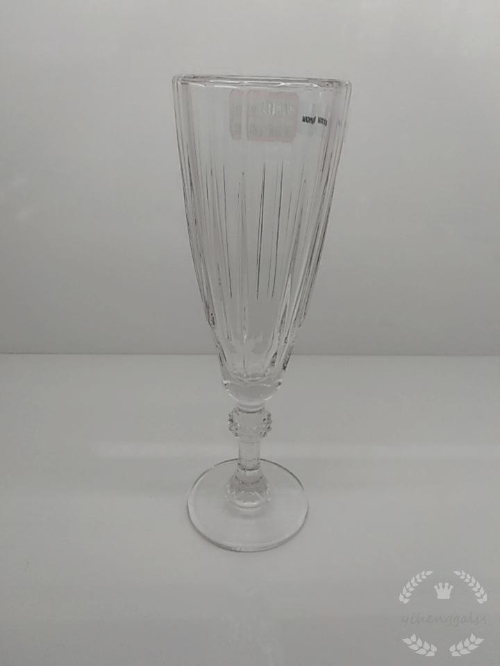 Factory direct sales of conical red wine and spirits tall glass 197-3