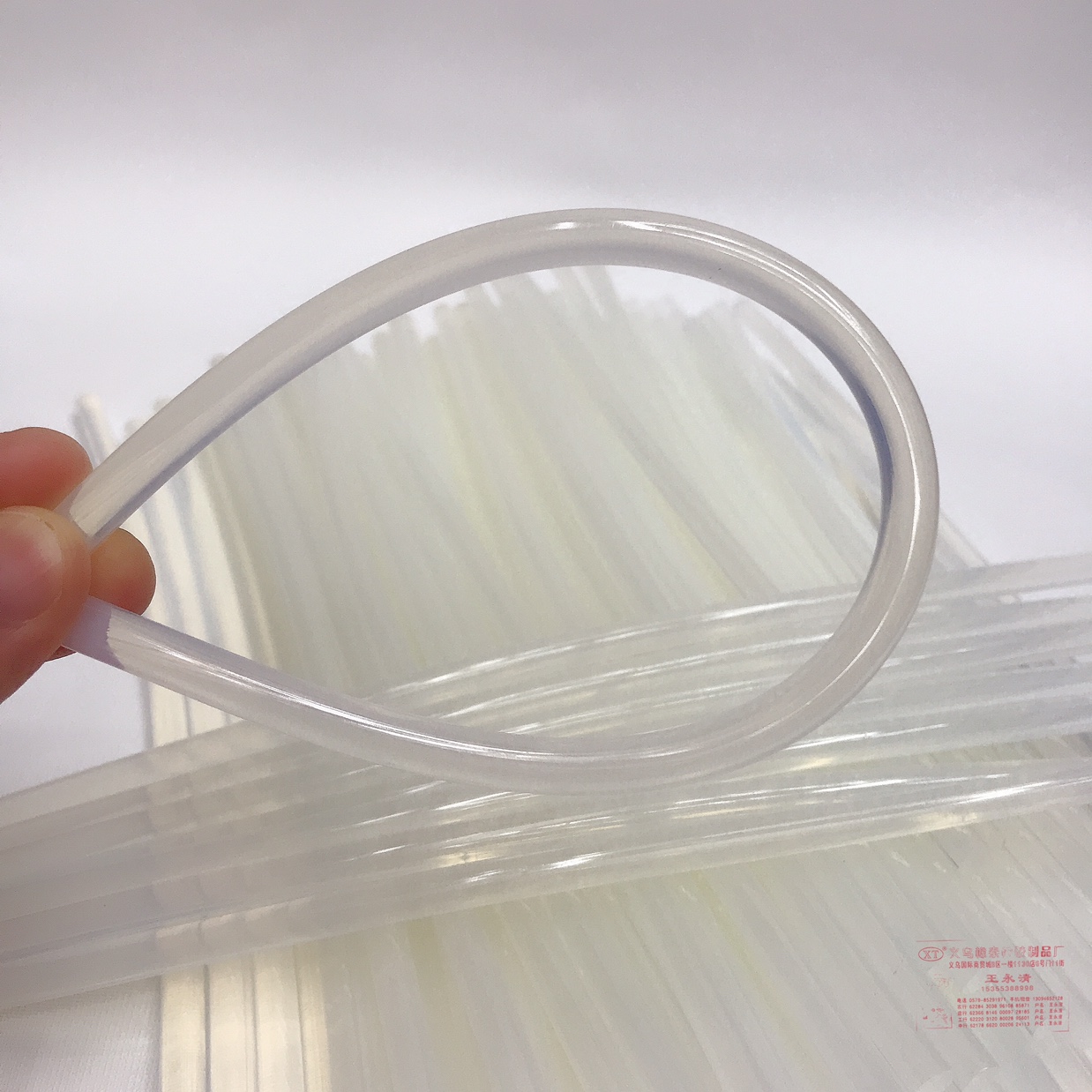 环保热熔胶，无烟不拉丝，十年老店，尺寸7*270mm适合小号胶枪，一件15公斤，欢迎选购细节图