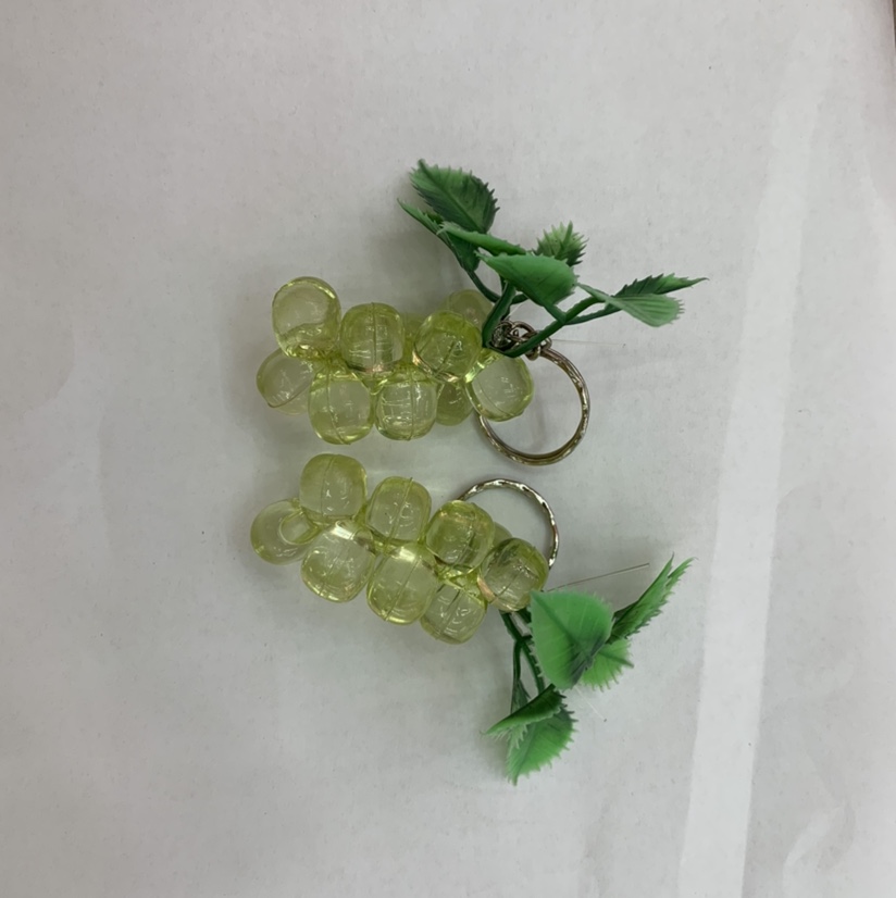 小号菱角水晶葡萄串(绿色）