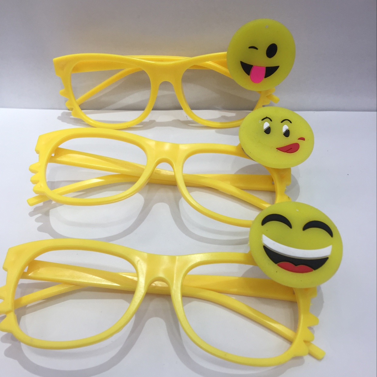 表情发光眼镜细节图