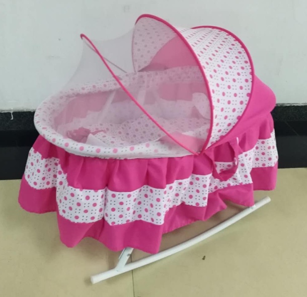 KDD113 
婴儿床婴儿摇篮