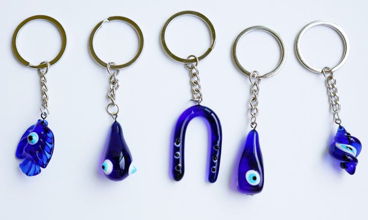 Mixed glass handcrafted blue eye keychain pendant EVIL EYES Application Scenario