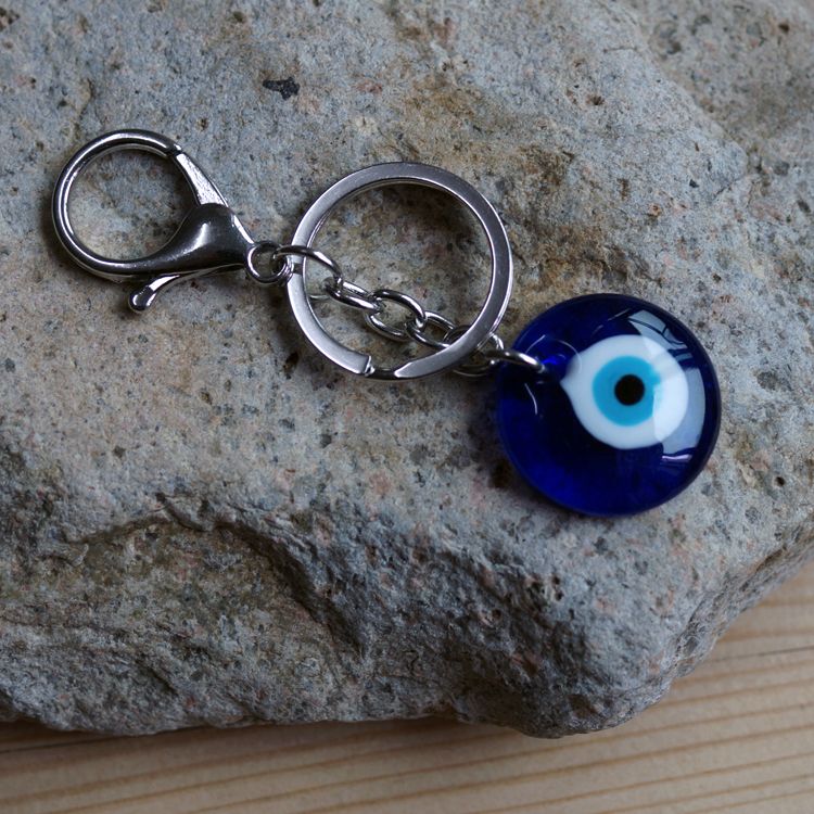 Blue eye keychain, glass handcrafted pendant, evil eye jewelry. We accept foreign trade orders but do not sell Item Picture
