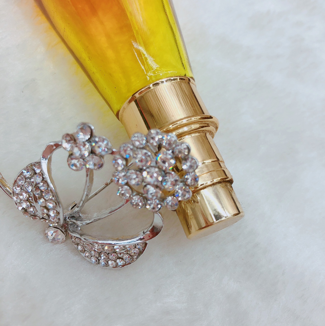 Anti-leakage small brooch, women's pearl versatile dress, pin accessory, fixed brooch cardigan - Yingying -0323 details Picture