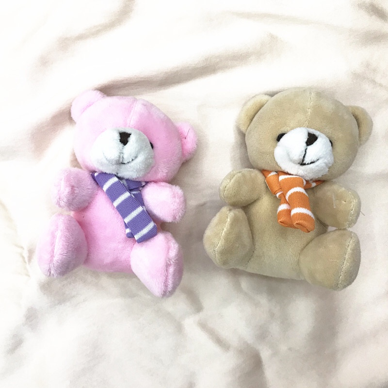 Factory direct sales of 10 cm scarves, sitting bears, keychains, bags, pendants, plush toys, figurines, dolls, and custom-made teddy bears Specification image