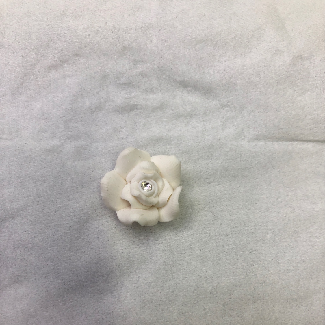 White dot drill clay flower thumbnail